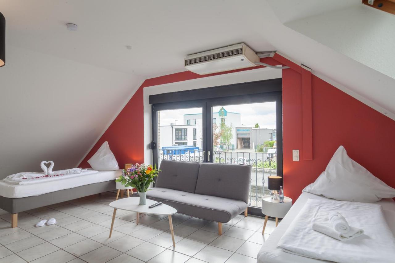 Hostel 2 Hannover-Laatzen ภายนอก รูปภาพ