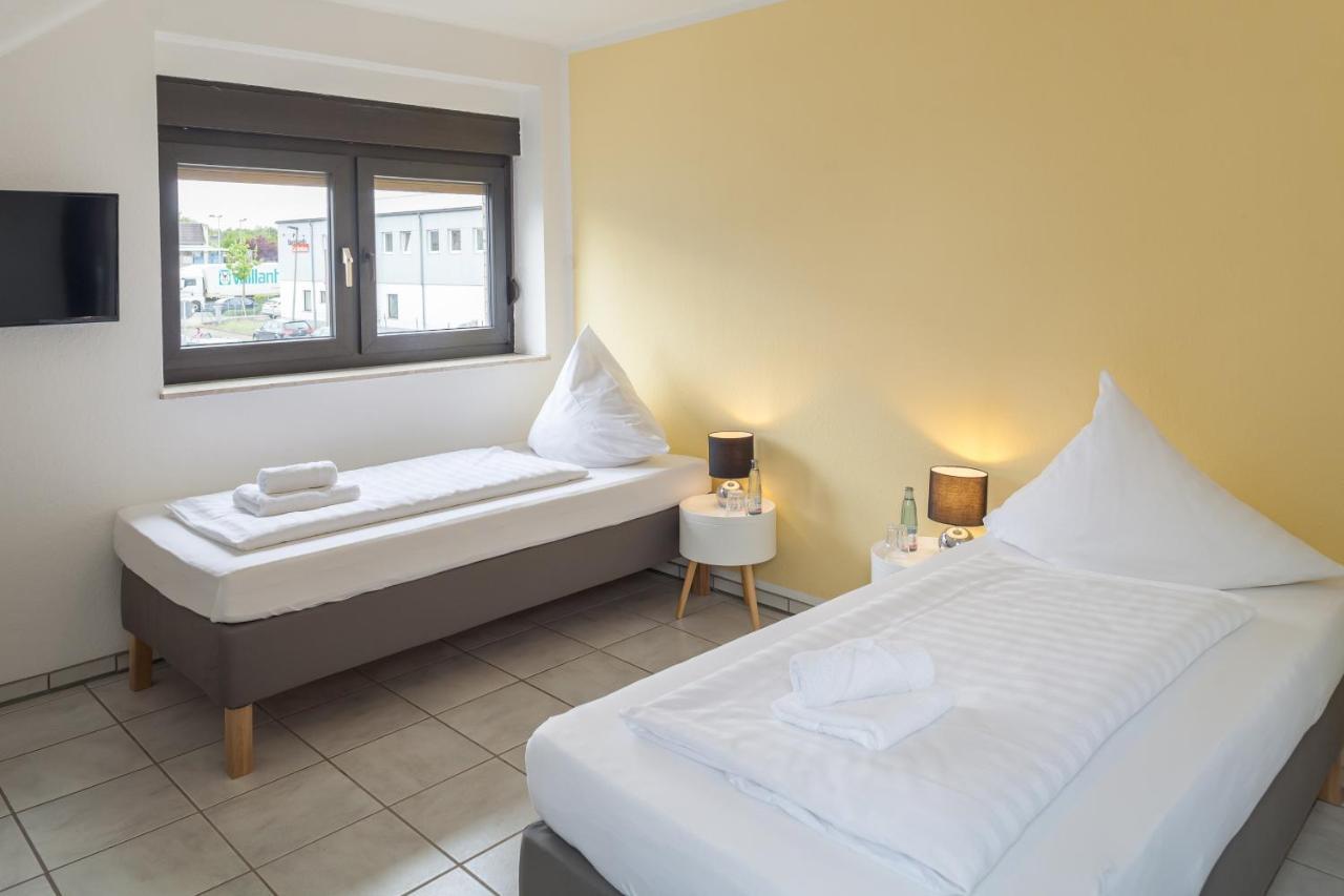 Hostel 2 Hannover-Laatzen ภายนอก รูปภาพ